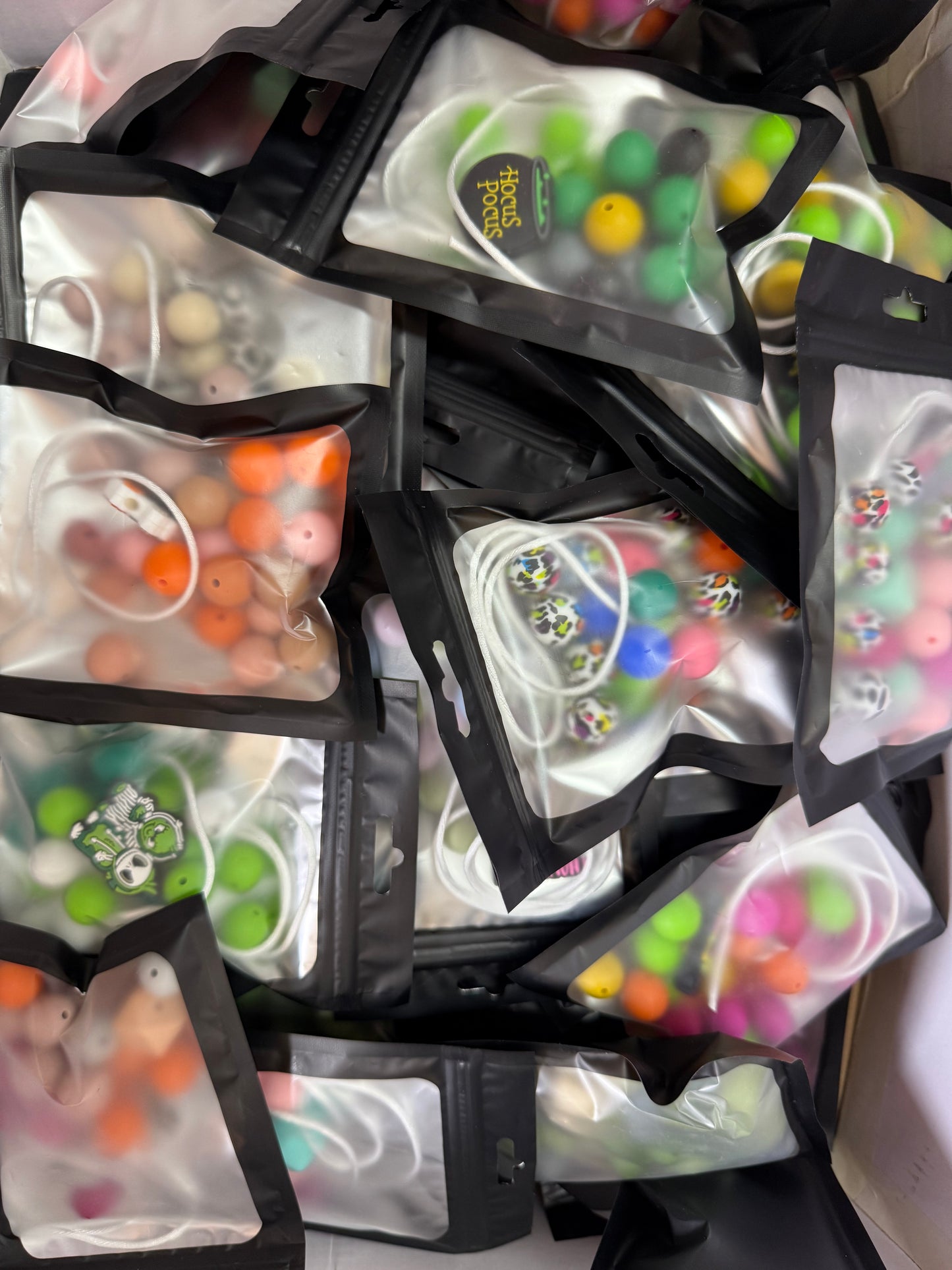 Silicone Bead Wristlet – With Focal or Pattern Beads